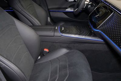 Mercedes E Klasa 220 d 4-Matic AMG