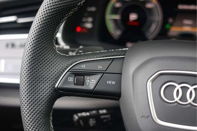 Audi Q8 TFSI e quattro