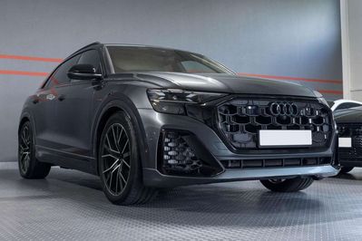 Audi Q8 SQ8 TFSI quattro