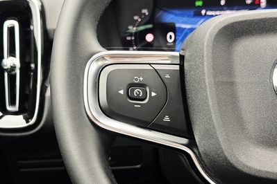 Volvo XC40 B3 Plus Dark aut