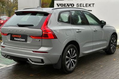 Volvo XC60 B5 B AWD Plus Dark