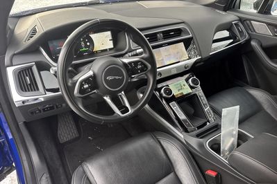 Jaguar I-Pace EV400 AWD SE