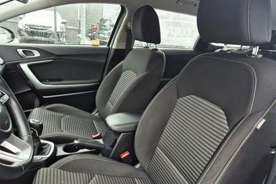 Kia Ceed 1.5 T-GDI M