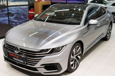 Volkswagen Arteon 2.0 TSI 4Motion R-Line DSG