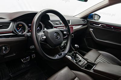 Skoda Superb 1.4 TSI Plug-In Hybrid L&K DSG