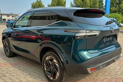 Nissan Qashqai N-Connecta Xtronic 1.3 DIG-T mHEV