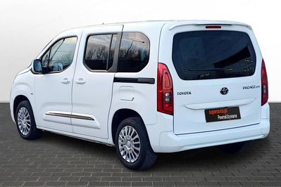 Toyota Proace City Verso L1H1 Business