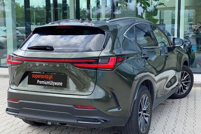Lexus NX 450h+ Prestige AWD