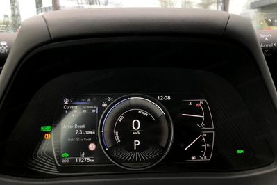 Lexus UX 250h F Sport Design 2WD