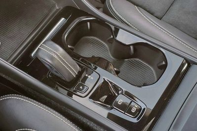 Volvo XC40 B4 B AWD R-Design