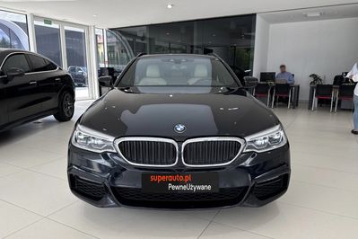 BMW Seria 5 530i xDrive M Sport sport