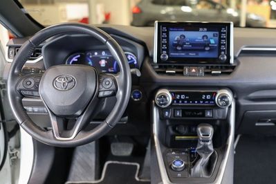 Toyota RAV4 2.5 Hybrid Selection 4x4