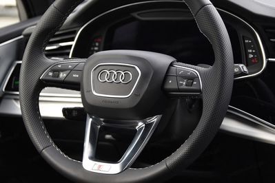 Audi Q8 TFSI e quattro