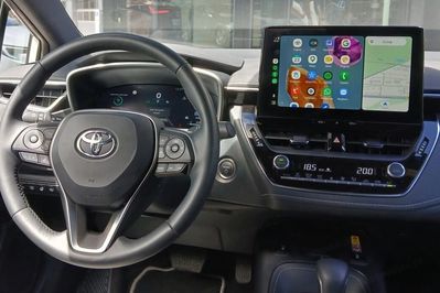 Toyota Corolla 1.8 Hybrid Style