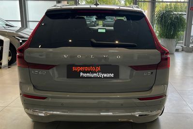 Volvo XC60 B5 B AWD Plus Bright