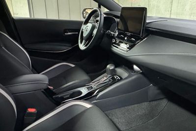 Toyota Corolla GR Sport 1.8 Hybrid
