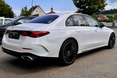 Mercedes Klasa E 300 de 4-Matic AMG
