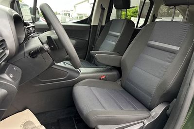 Fiat Fiorino/Qubo Icon 7os. L2H1 aut