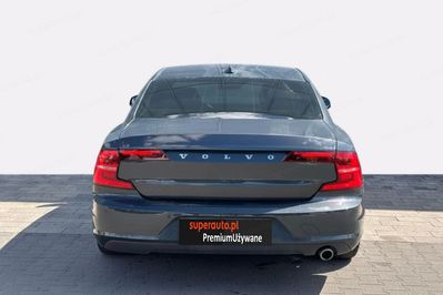 Volvo S90 D3 SCR Momentum Pro