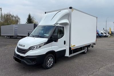 Iveco Daily 35S18 Hi-Matic 8EP Kontener + Winda