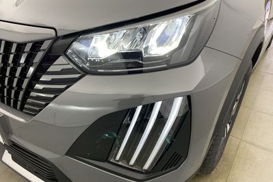Peugeot 2008 ALLURE 1.2 mHEV e-DCS6