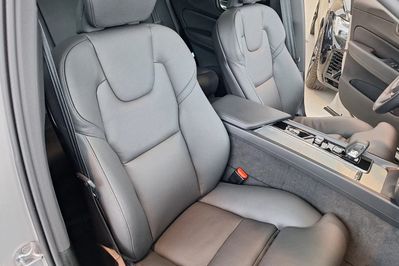 Volvo XC60 T6 Plug-In Hybrid AWD Plus Dark