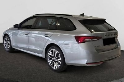 Skoda Octavia Sportline Tech 1.5 TSI m-HEV DSG