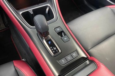 Lexus LBX Hybrid Relax