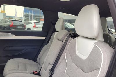 Volvo EX90 Twin Motor Performance AWD Ultra 7 os