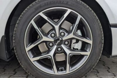 Kia Ceed 1.5 T-GDI L DCT