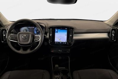 Volvo XC40 T3 Momentum Pro aut