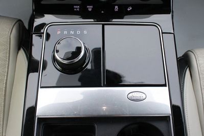 Land Rover Range Rover Velar 2.0