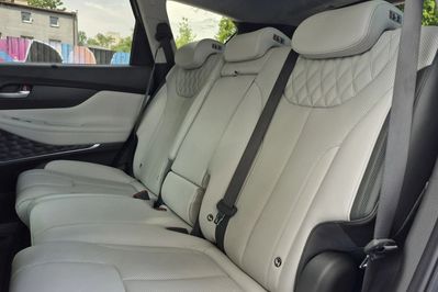 Hyundai Santa Fe 1.6 T-GDI HEV Platinum 4WD