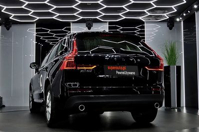 Volvo XC60 T5 Momentum Pro