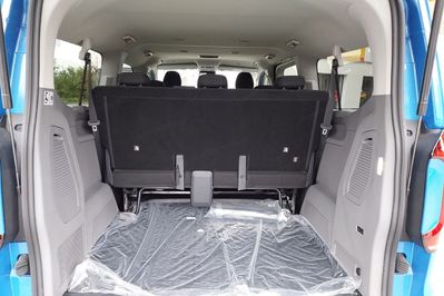 Volkswagen Caravelle TDI L2H1 Life aut