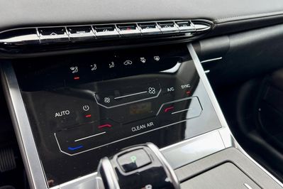 Chery Tiggo 4 Essential  1.5 T-GDI HEV DHT