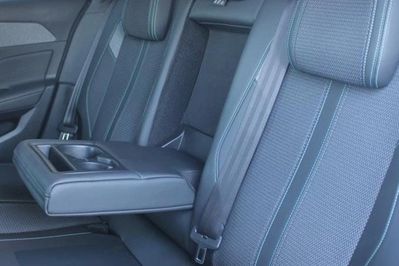 Peugeot 308 1.5 BlueHDi Allure Pack S&S EAT8