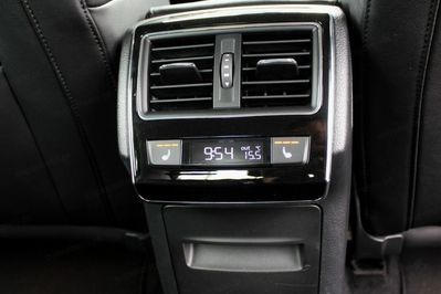 Skoda Superb 2.0 Tdi Scr Style Dsg