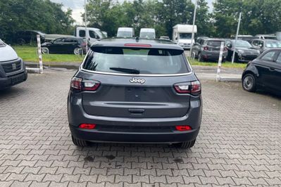 Jeep Compass Altitude 1.5 T4 mHEV DCT