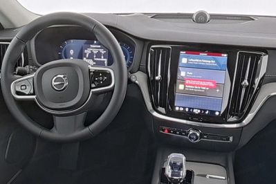 Volvo V60 B4 B Ultra Dark aut