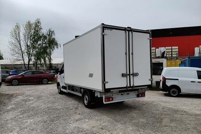 Renault Master L3 Kontener 8EP Izoterma