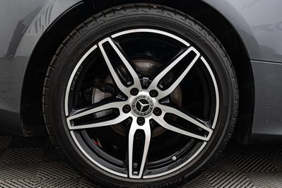 Mercedes E Klasa E 300 Coupe 2.0 9G-TRONIC