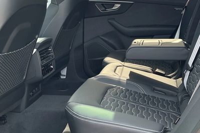 Audi Q8 RSQ8 TFSI quattro Performance