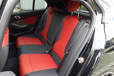 BMW Seria 1 120 mHEV aut