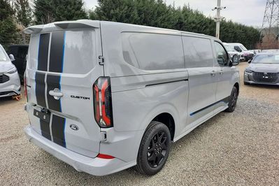 Ford Transit Custom 320 L2H1 Sport A8