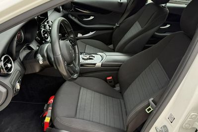 Mercedes Klasa C 220 d 9G-Tronic