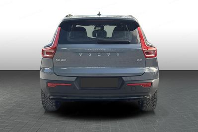 Volvo XC40 B3 Plus Dark