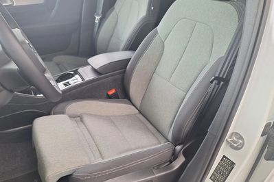 Volvo XC40 B3 Plus Dark