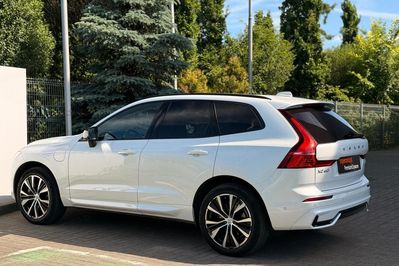 Volvo XC60 T8 Plug-In Hybrid AWD Ultimate Dark aut