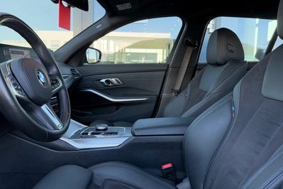 BMW Seria 3 Touring 320d xDrive M Sport